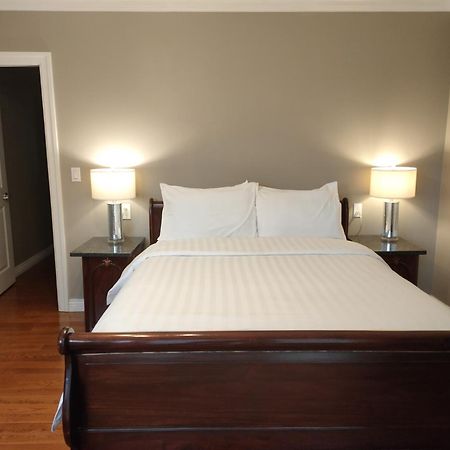 מלון וויט רוק Semi Centre House מראה חיצוני תמונה